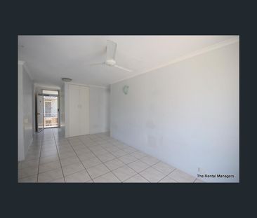 12/6 Hale Street, North Ward, Qld 4810 - Photo 5