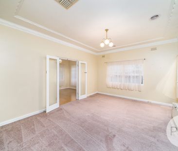 97 Fernleigh Road, Turvey Park NSW 2650 - Photo 2