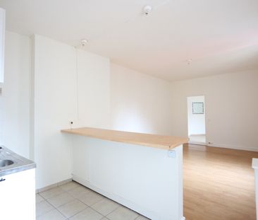 Location Appartement 2 pièces 42m² - Photo 5
