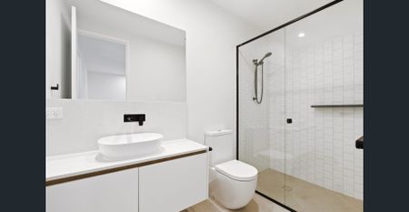 LUXURY LIVING IN BOWER! - Photo 4