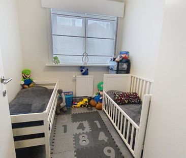 Gelijkvloers appartement met 2 slaapkamers - Photo 1