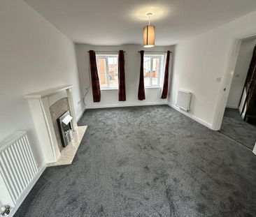 4 bedroom terraced house to rent - Photo 4