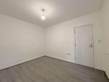 Hurst Grove, MK40 - Photo 4