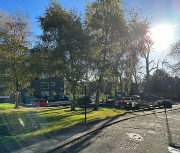 1 bed flat to rent in Lodge Close, Edgware, HA8 - Photo 5