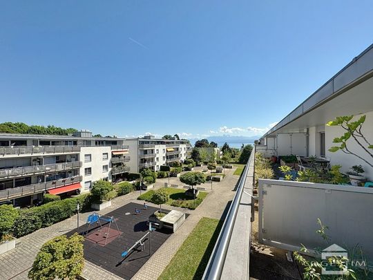 Charmant appartement de 2.5 pièces en attique - Foto 1