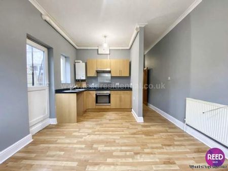 1 bedroom property to rent in Westcliff On Sea - Photo 2