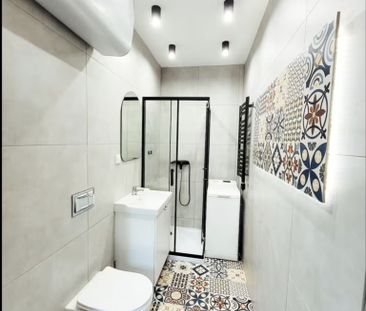 Duża kawalerka z miejscem parkingowym. - Photo 6