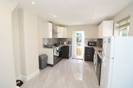 Room in a Shared House, Mabley Street, E9 - Photo 5