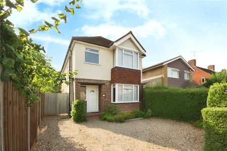 4 bedroom detached house to rent - Photo 5