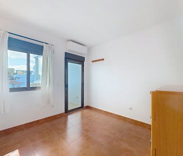Apartamento de alquiler en Calle Eurosol, La Carihuela - Los Nidos - Photo 4