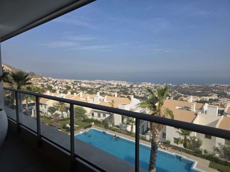2 room luxury Flat for rent in Benalmádena, Andalusia - Photo 2