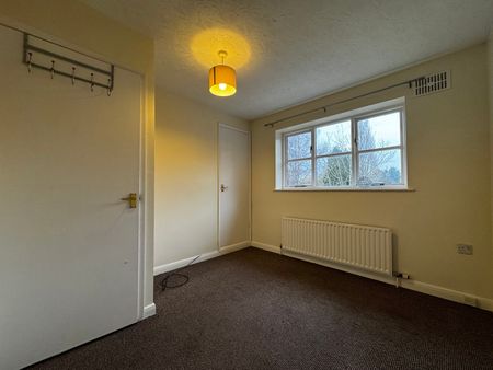 The Fairways, Scunthorpe - Photo 3