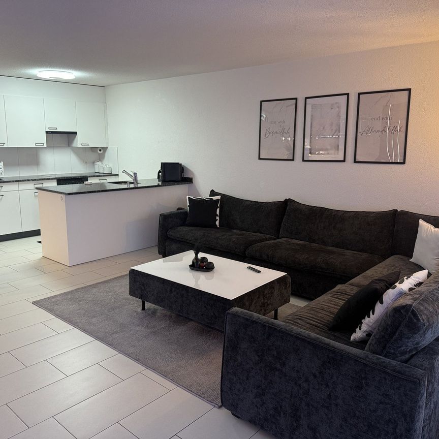 3.5 Zimmer, 105 m², 2. Stock - Photo 1