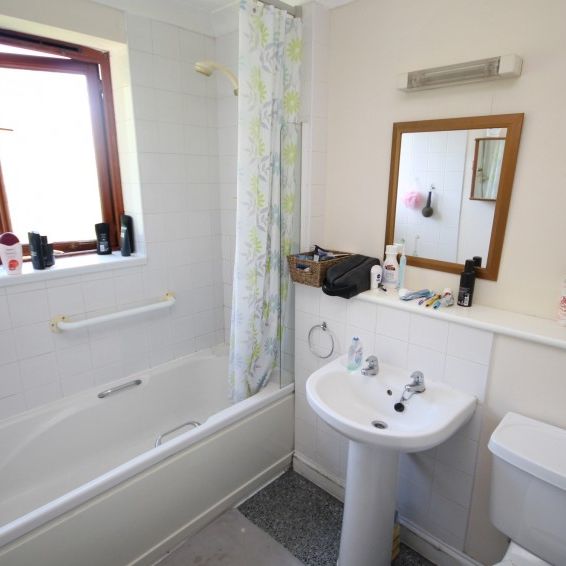 Browns Hill - Penryn - Photo 1