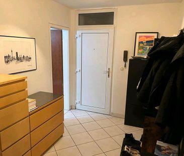 zentrale helle 2,5 Zimmer ab März zu vermieten; mit Wintergarten - Photo 1
