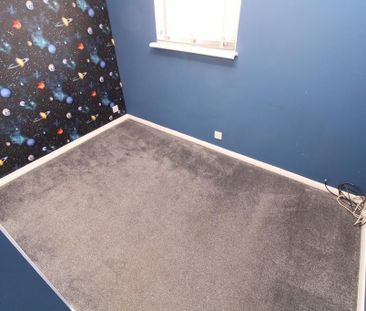 2 bedroom end of terrace house to rent - Photo 6