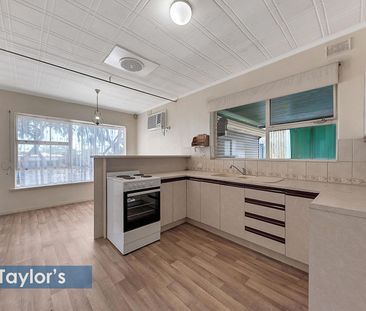 GREAT LOCATION CLOSE TO NUMEROUS AMENTIES! - Photo 6