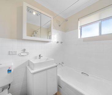 Stunning!! This newly renovated unit is a MUST SEE!! - Photo 2