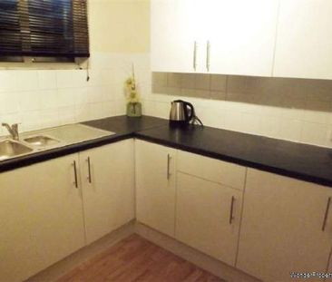 3 bedroom property to rent in Enfield - Photo 3