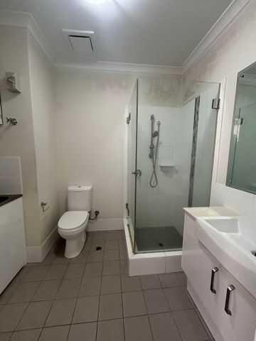 11/16 Pearl Road, Cloverdale WA 6105 - Apartment For Rent | Domain - Photo 5