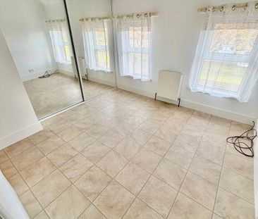 57 Strand Terrace, Coleraine, BT51 3AB - Photo 2