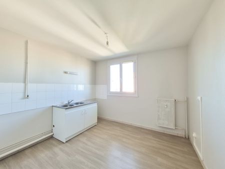T2 de 46 m² – jolie pièce de vie - Photo 2