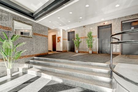 IMMEUBLE PROFESSIONEL - PLATEAU / CENTRE-VILLE/ PARC DU MONT-ROYAL - Photo 3