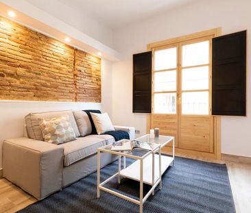 Stunning Two Bedroom Apartment Between Eixample And El Raval Neighb... - Photo 4