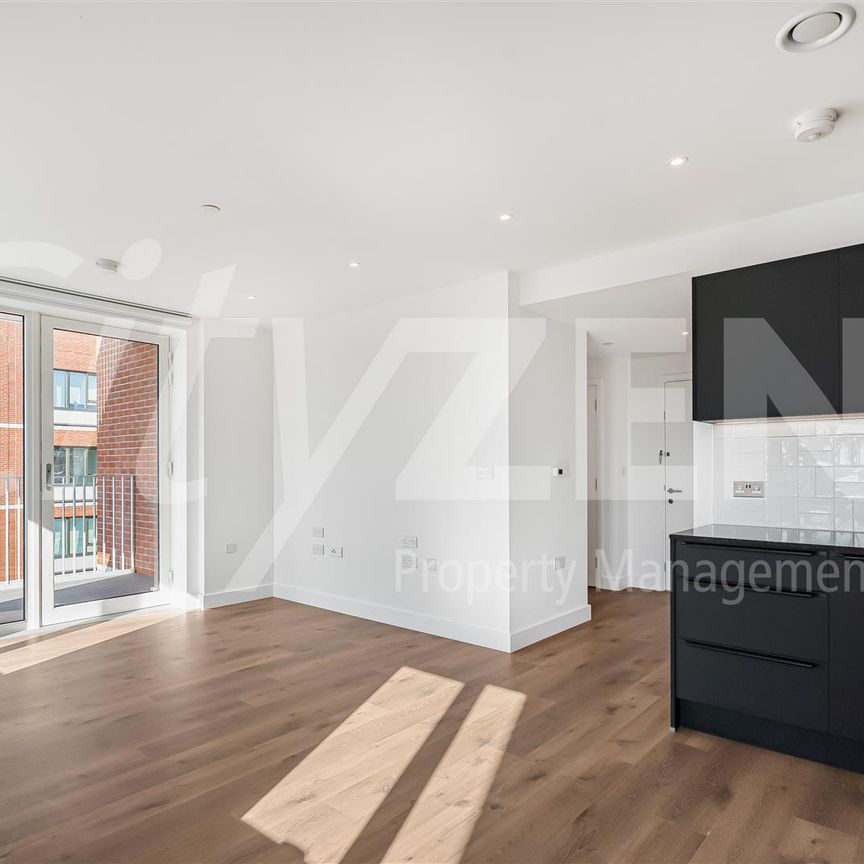 Kubrick House, 2 Pilkington Terrace, London - Photo 1