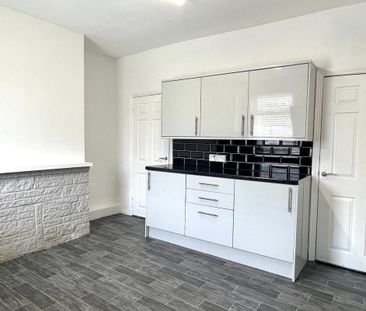 Elm Green Lane - Photo 4