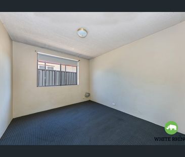 2/110-112 Fergus Road, Queanbeyan, NSW 2620 - Photo 3