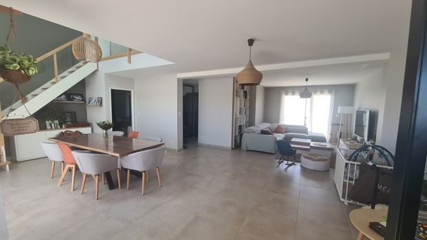 Location Maison 7 pièces 200m² MARDIE 45430 - Photo 1