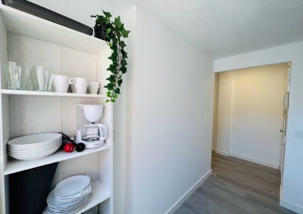 Calle León, Getafe, Community of Madrid 28903