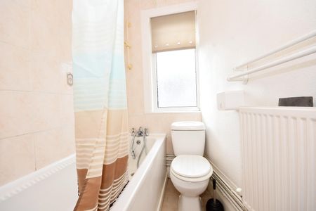 1 bedroom apartment to rent London Road, Bishop's Stortford, CM23 - Photo 5