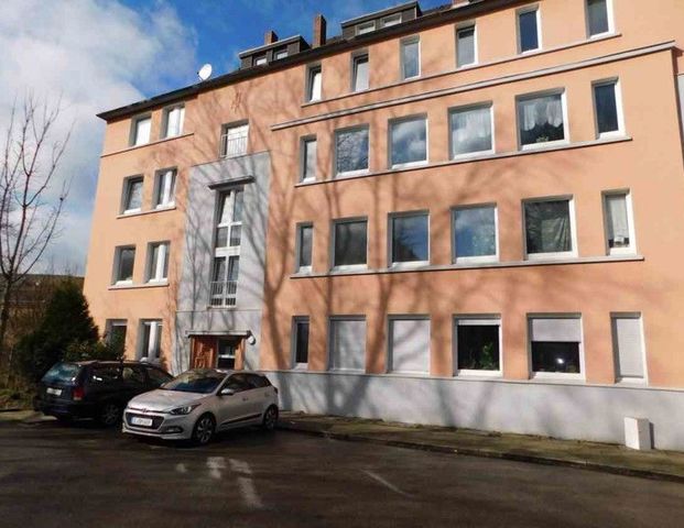 Ostviertel: 2-Zimmer-Wohnung mit Balkon - Photo 1