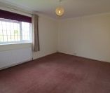 2 bed Apartment - To Let - Photo 5