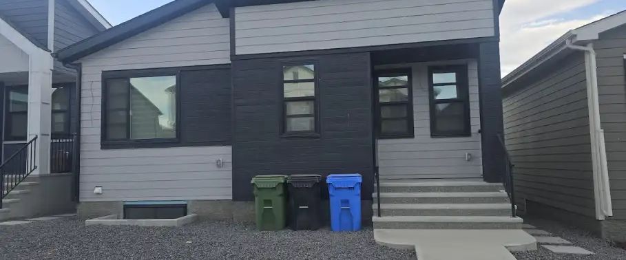 *** NEW*** Cozy Upper Floor of Single Home | 37 Herron Common Northeast, Calgary - Photo 1