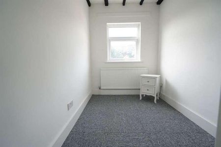 Lawns Place, Dock Road, Grays, RM17 - Photo 3