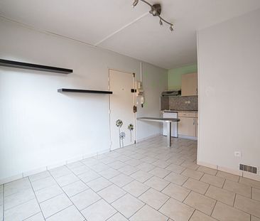 Location Appartement 1 pièce 17m² ROUEN 76100 - Photo 2