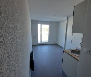 Location Appartement 1 pièce 18m² NIMES 30000 - Photo 4