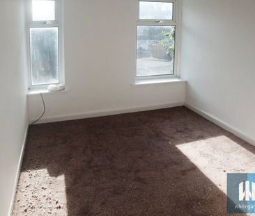 Leeds Road, Bradley, Huddersfield, HD2 - Photo 2