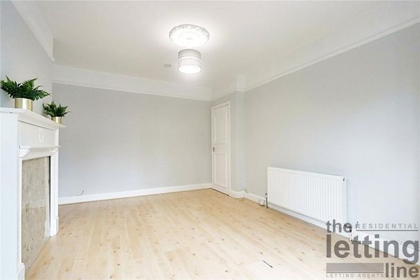 2 bedroom maisonette to rent - Photo 1