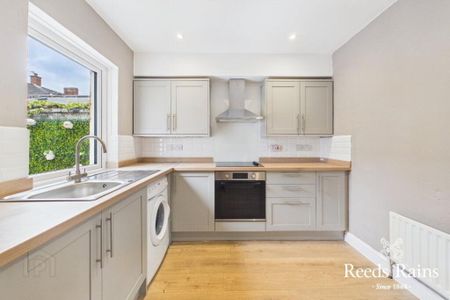 45 Willowfield Drive, Woodstock, Belfast, BT6 8HN - Photo 4