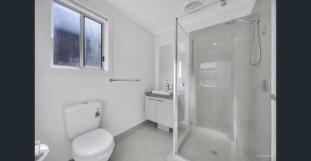 Beautiful Family Home in Prime Strathtulloh Location! - Photo 4