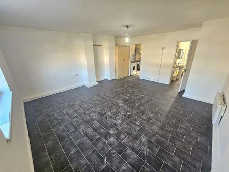 Studio to rent - Photo 5