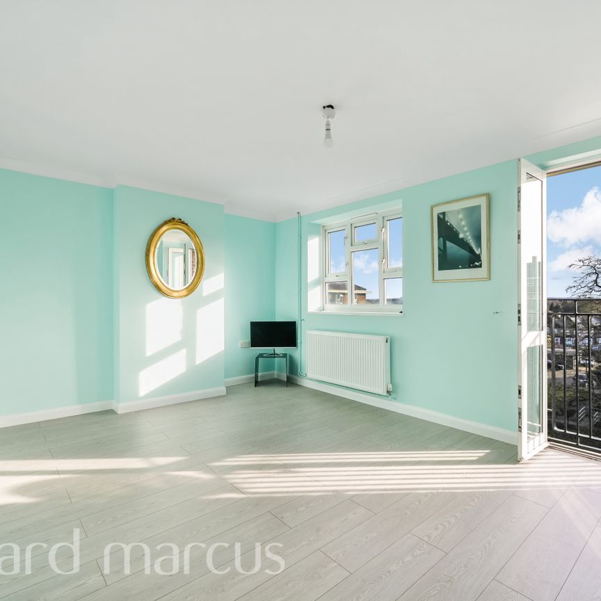 Laburnum Road, Mitcham - Photo 1