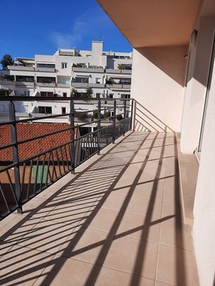 Location - Appartement T3 meublé de 76 m² avec terrasse, balcon et emplacement de parking en sous sol - Photo 1