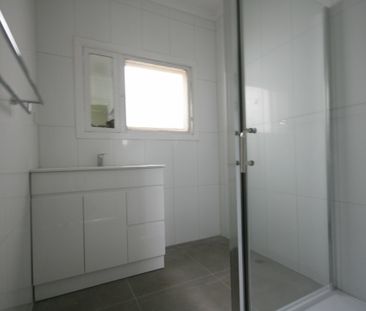 RENOVATED 4 BEDROOM FAMILY HOME IN SPRINGVALE - Photo 4