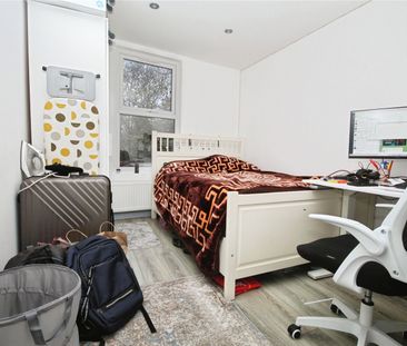 Whitehorse Lane, London, SE25 6UX - Photo 6