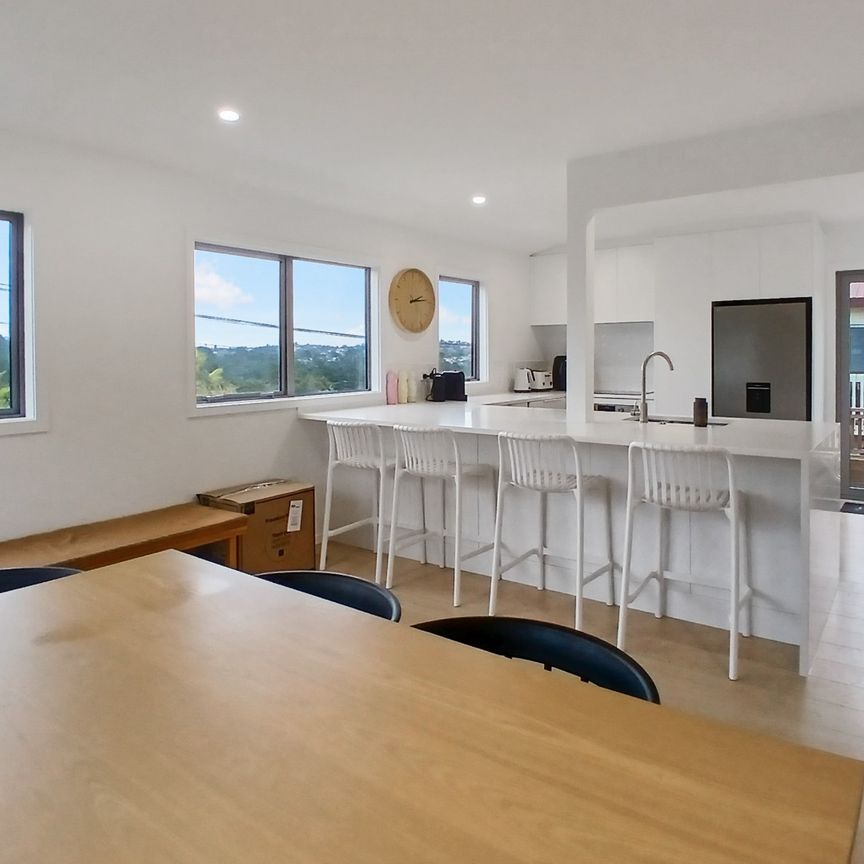 Elegantly Refurbished 3-Bedroom Home in Glenfield - Photo 1
